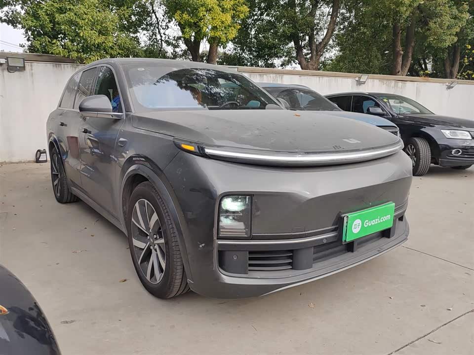 Li Auto Ideal L8