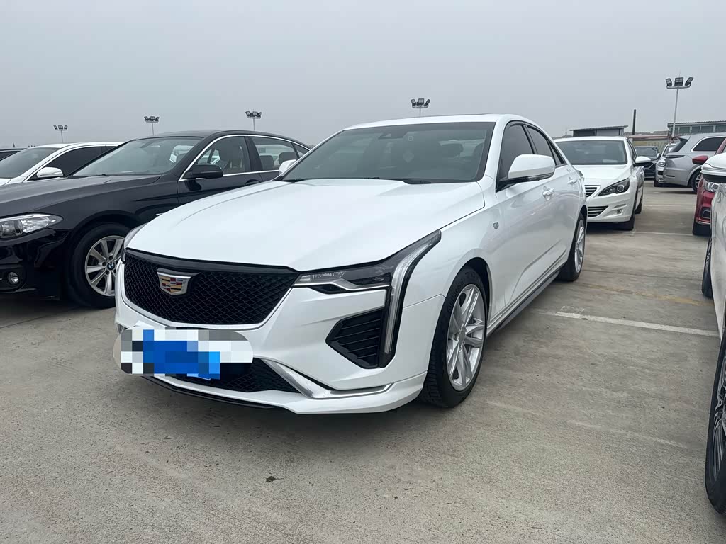 Cadillac CT4