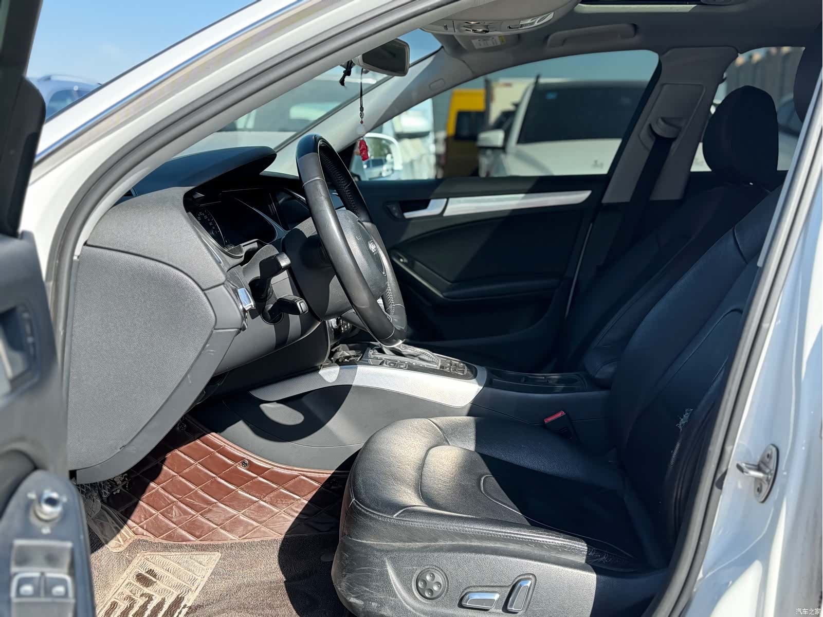 Audi A4L, 2014 3