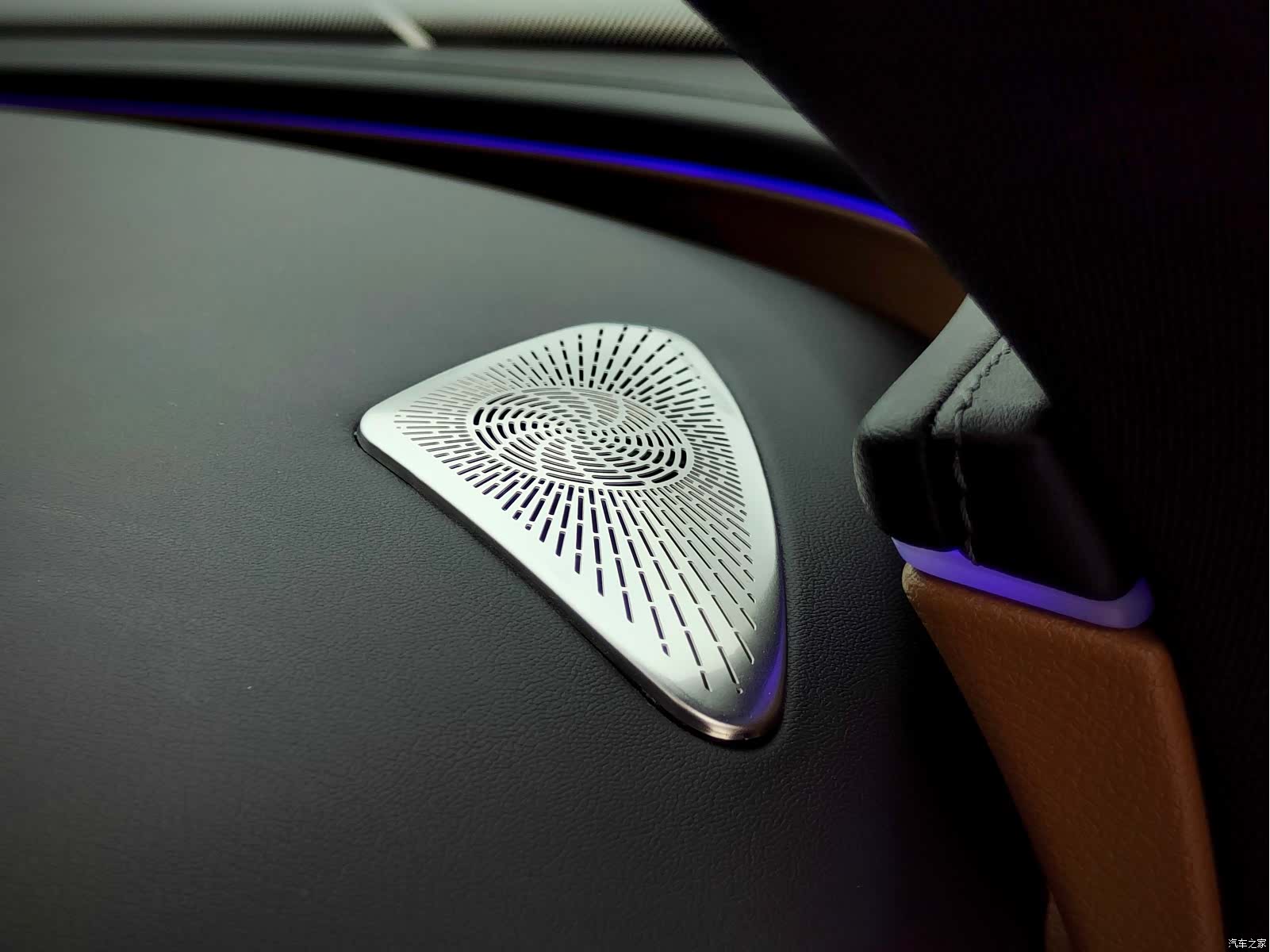 Mercedes-Benz E-Class, 2024 24