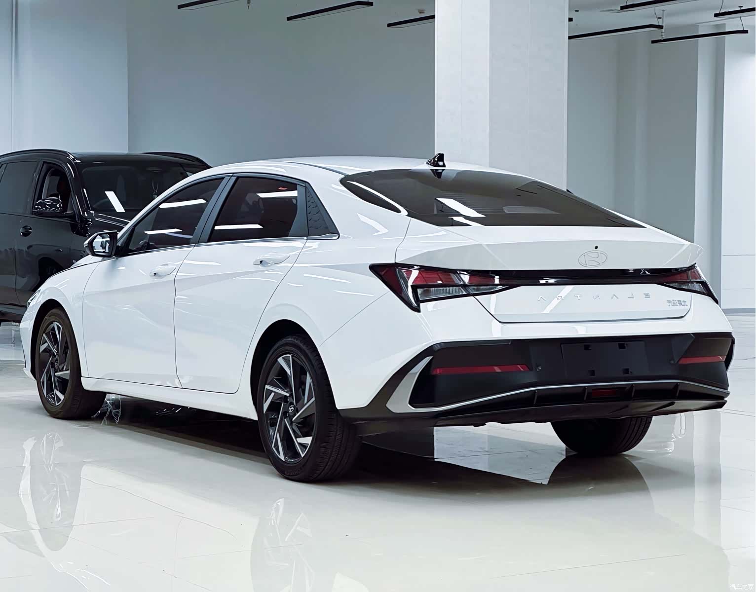 Hyundai Elantra, 2024 19