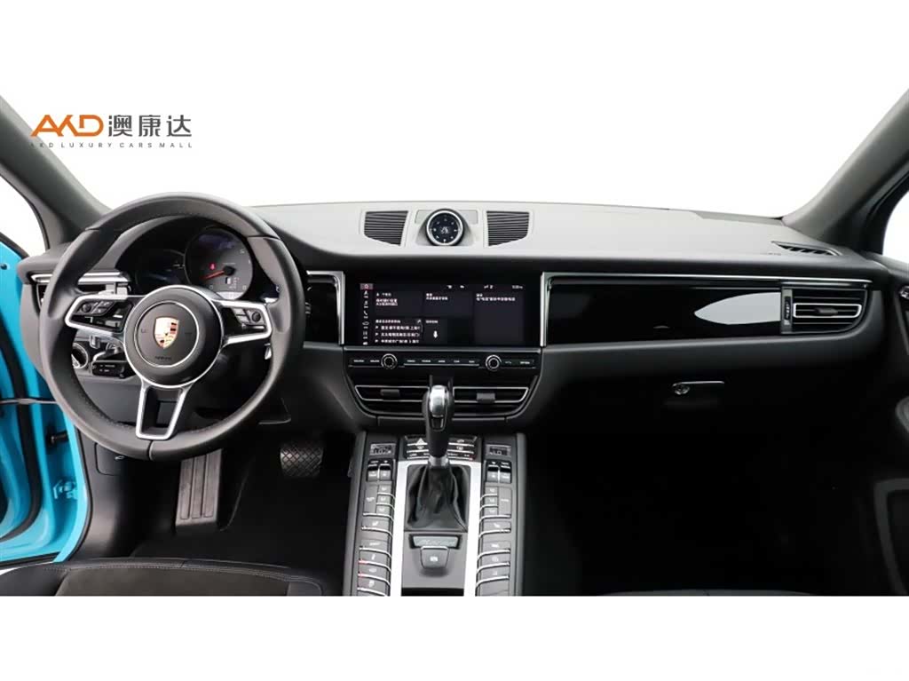 Porsche Macan, 2022 все фото