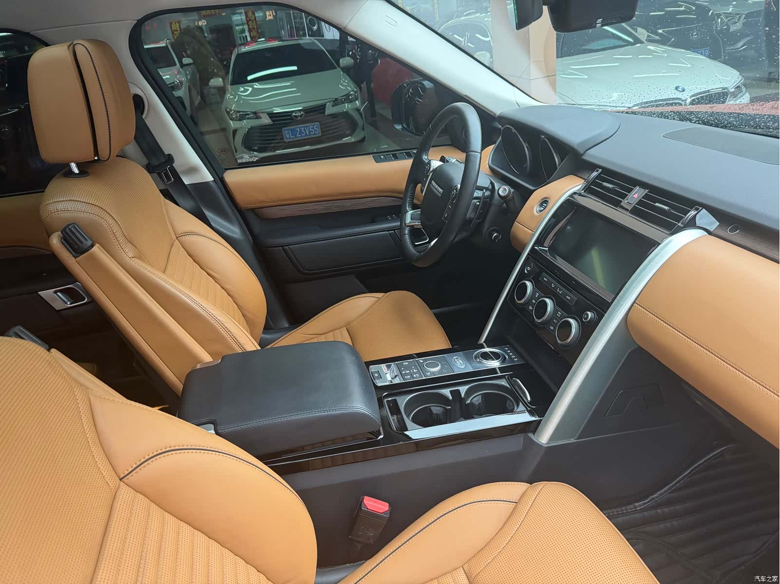 Land Rover Discovery, 2017 4