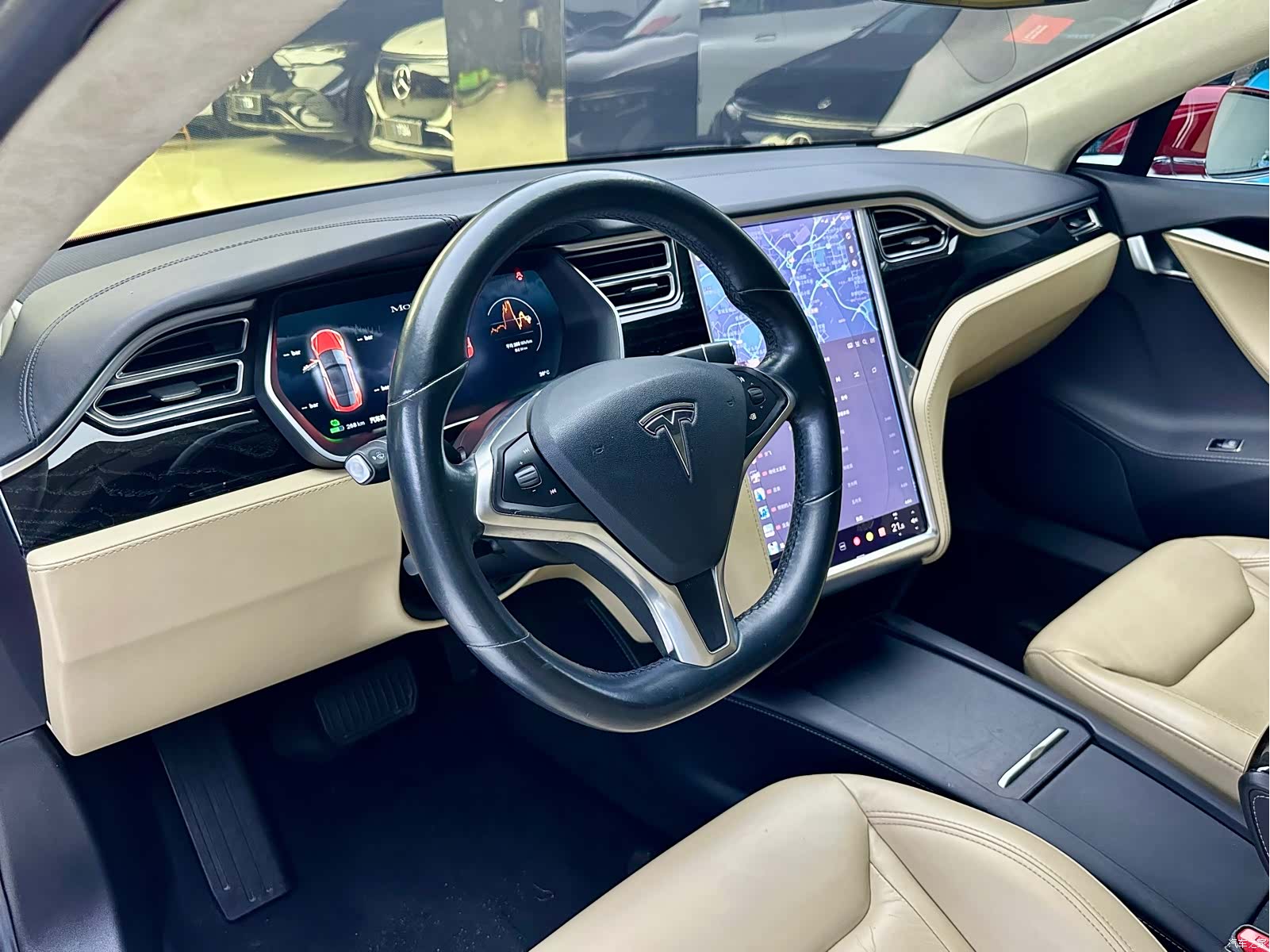 Tesla Model S, 2016 8
