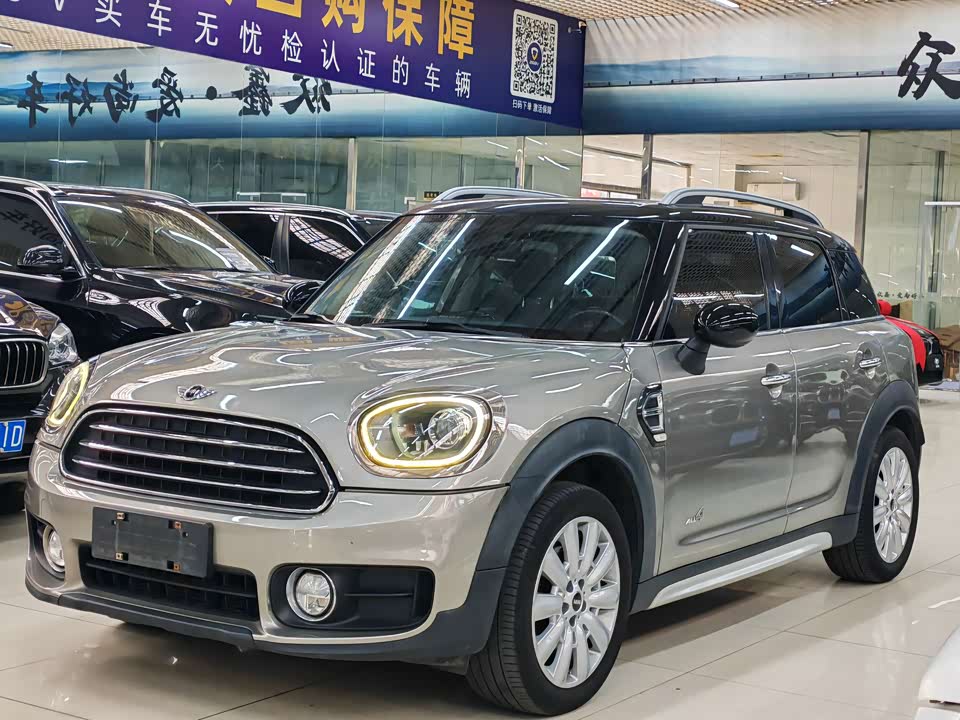MINI COUNTRYMAN