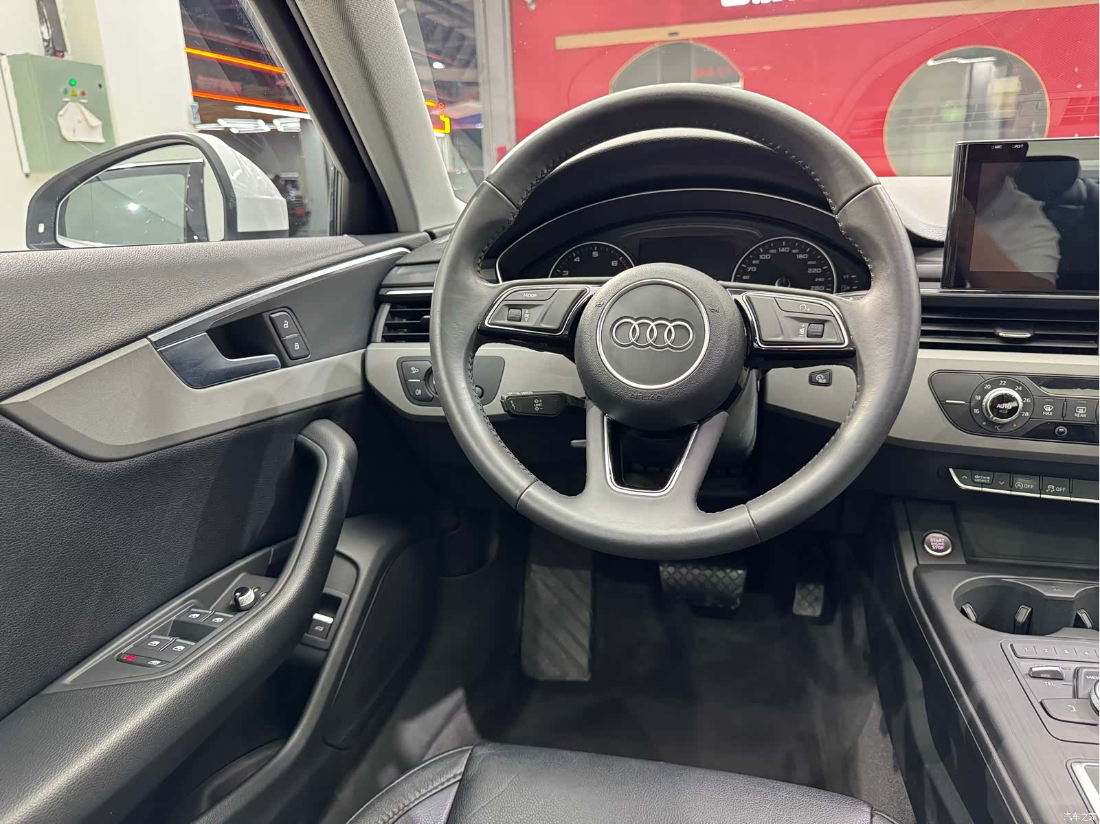 Audi A4L, 2017 10