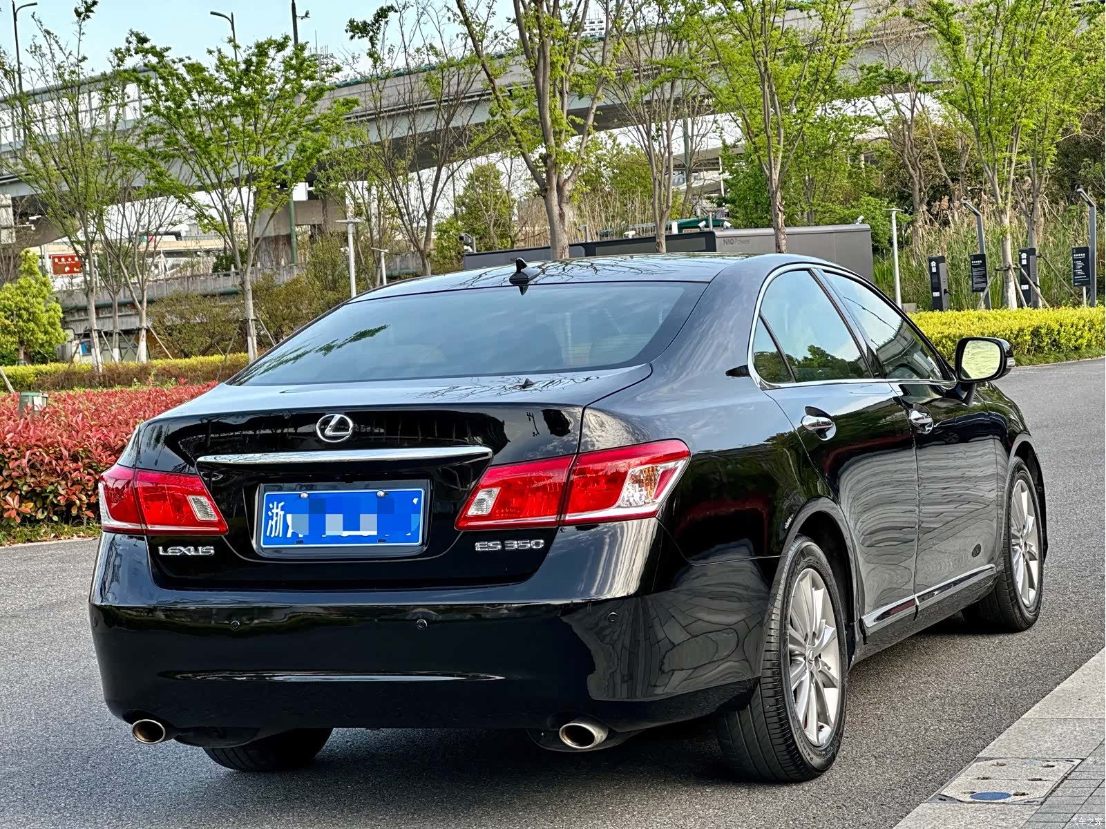 Lexus ES, 2011 6