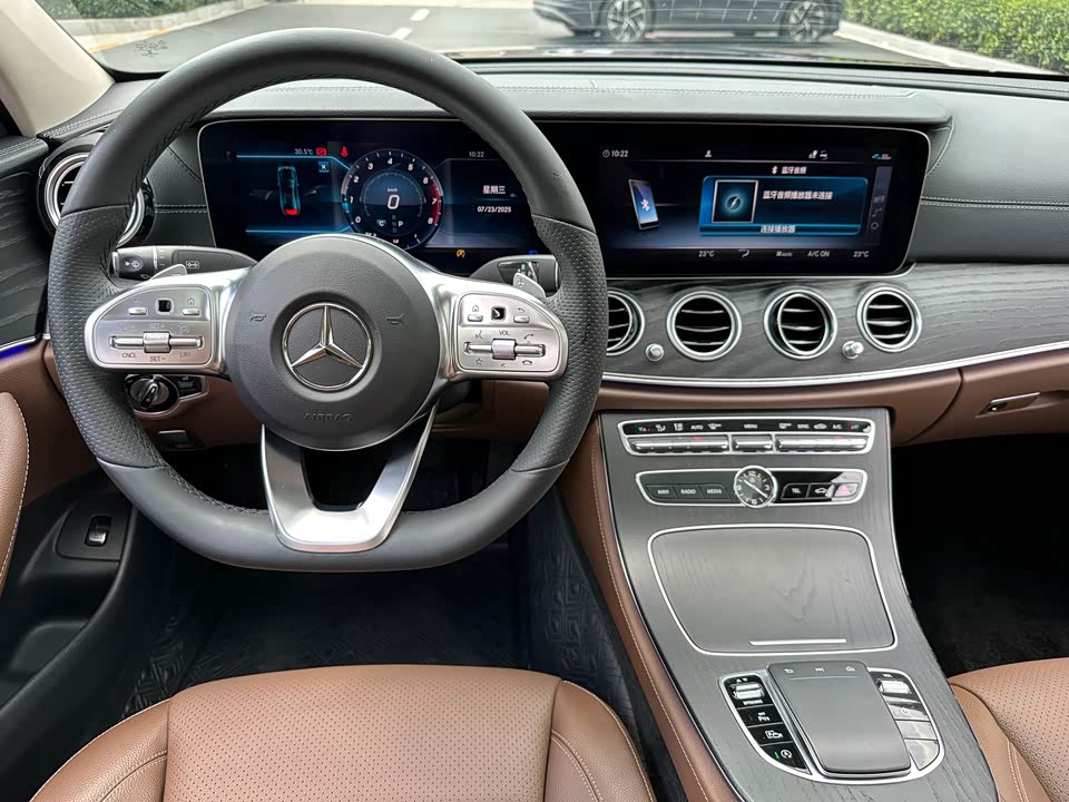 Mercedes-Benz E-class Mercedes-Benz E-class