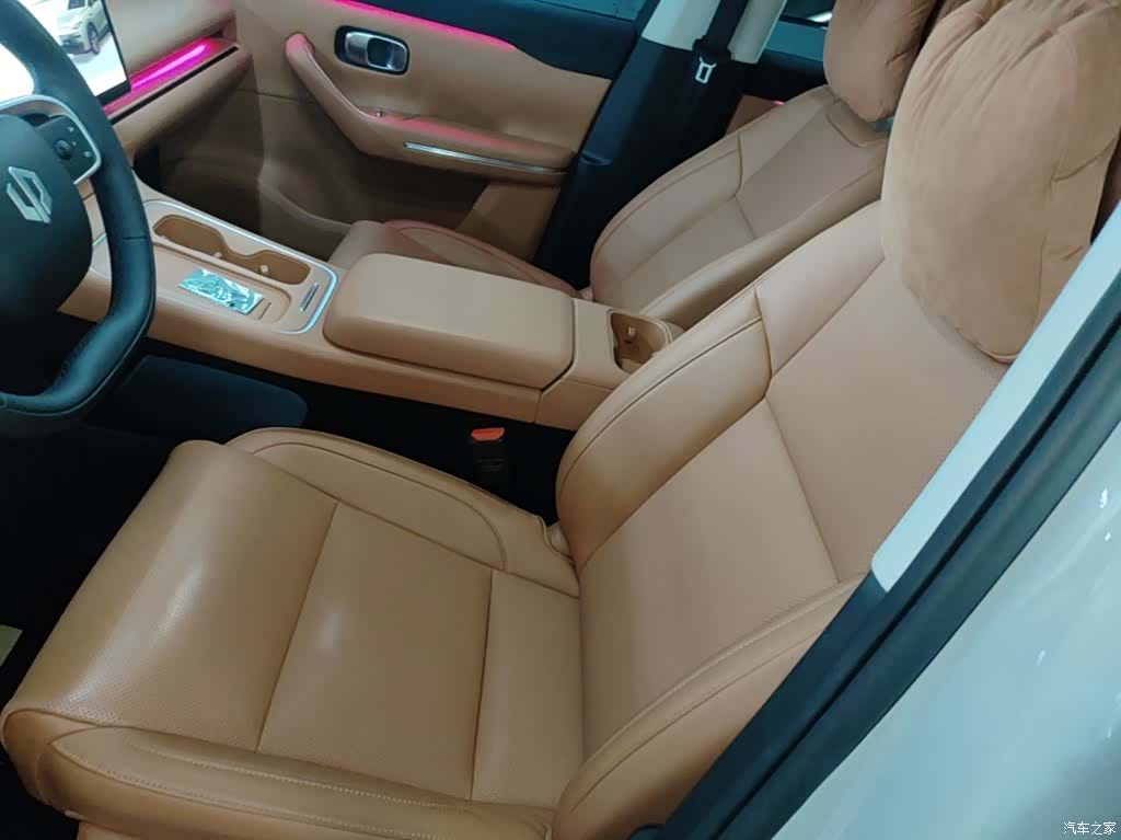 Leapmotor C10, 2025 15