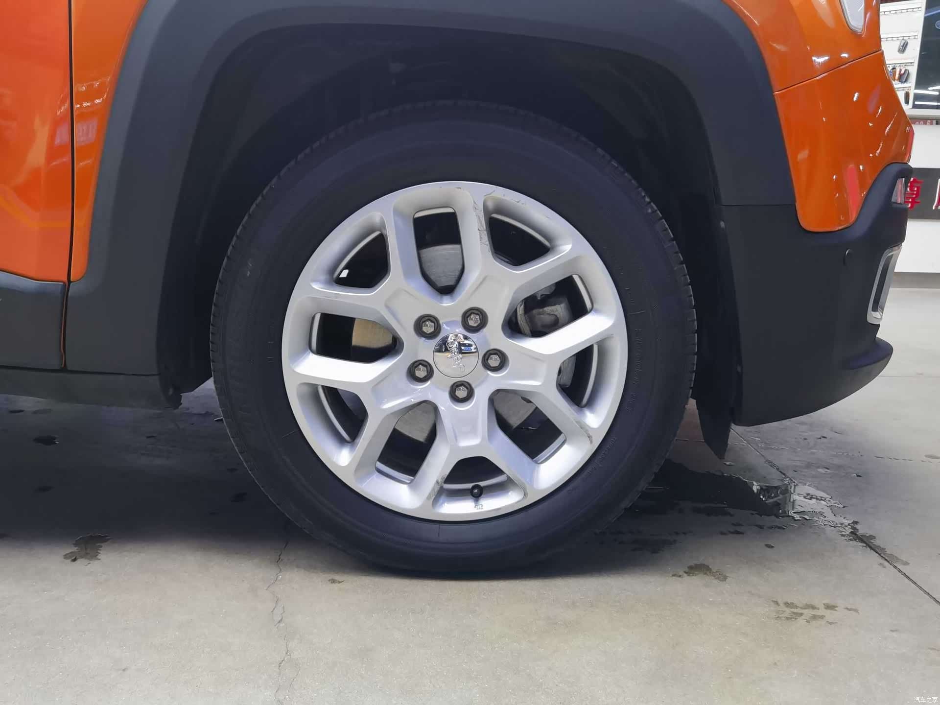 Jeep Renegade, 2019 14