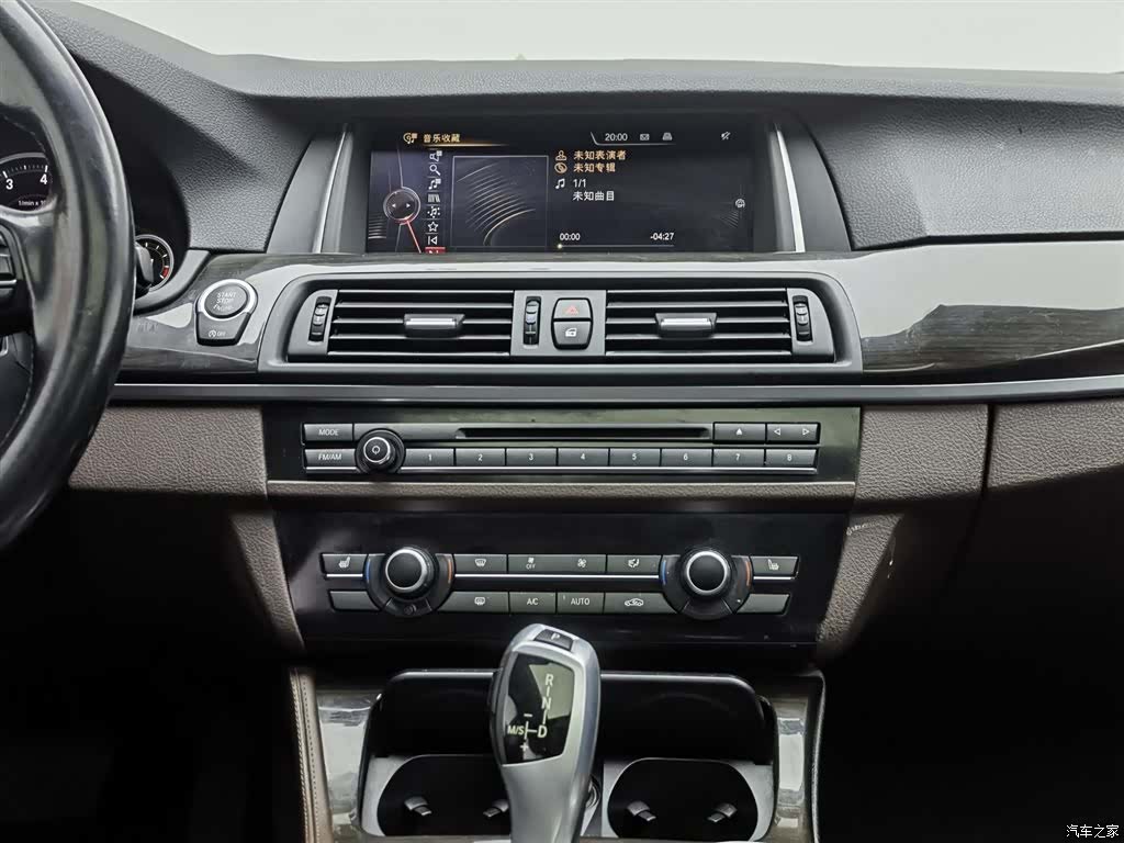 BMW 5 Series, 2016 12