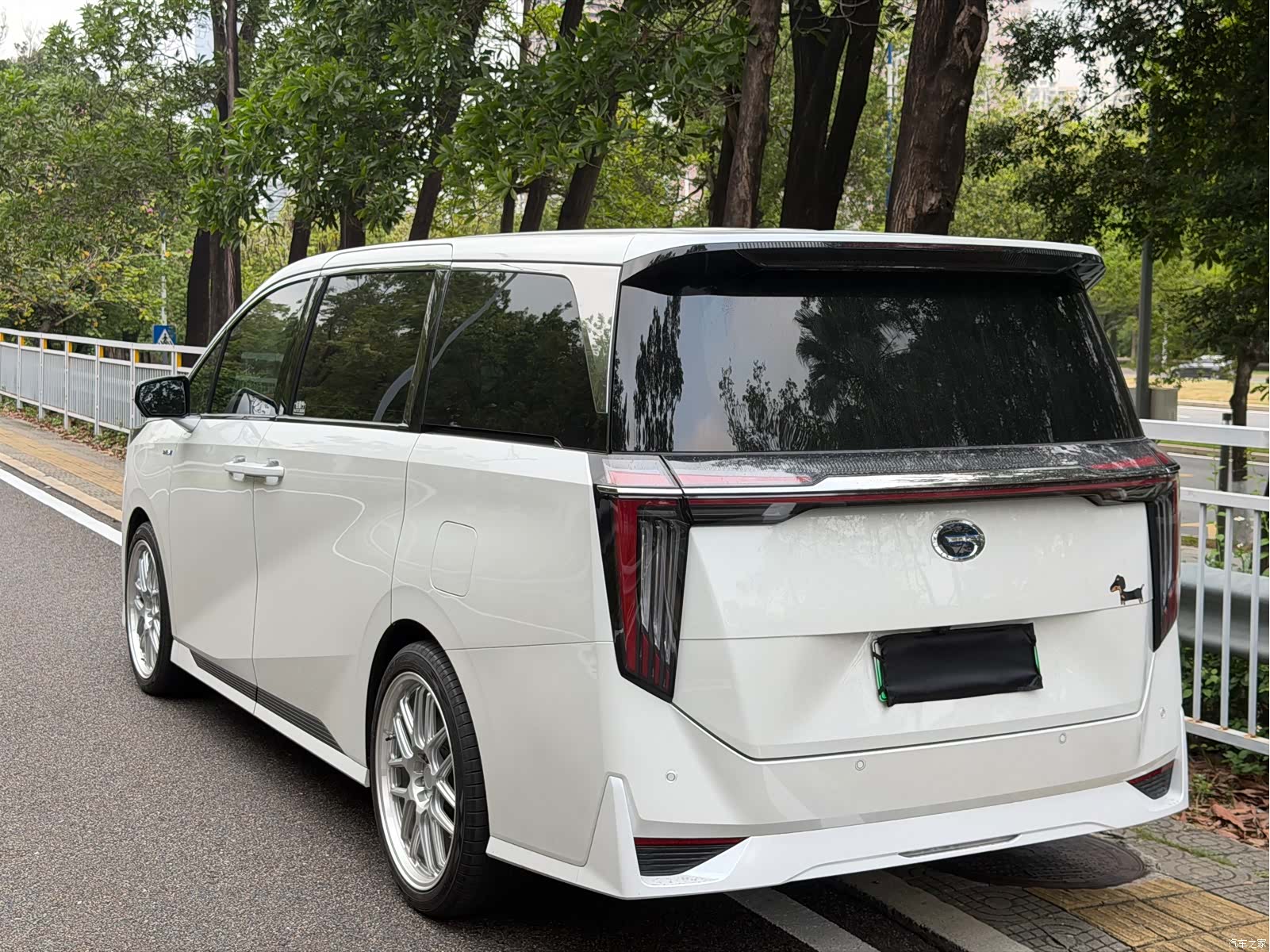 Trumpchi E9, 2024 7