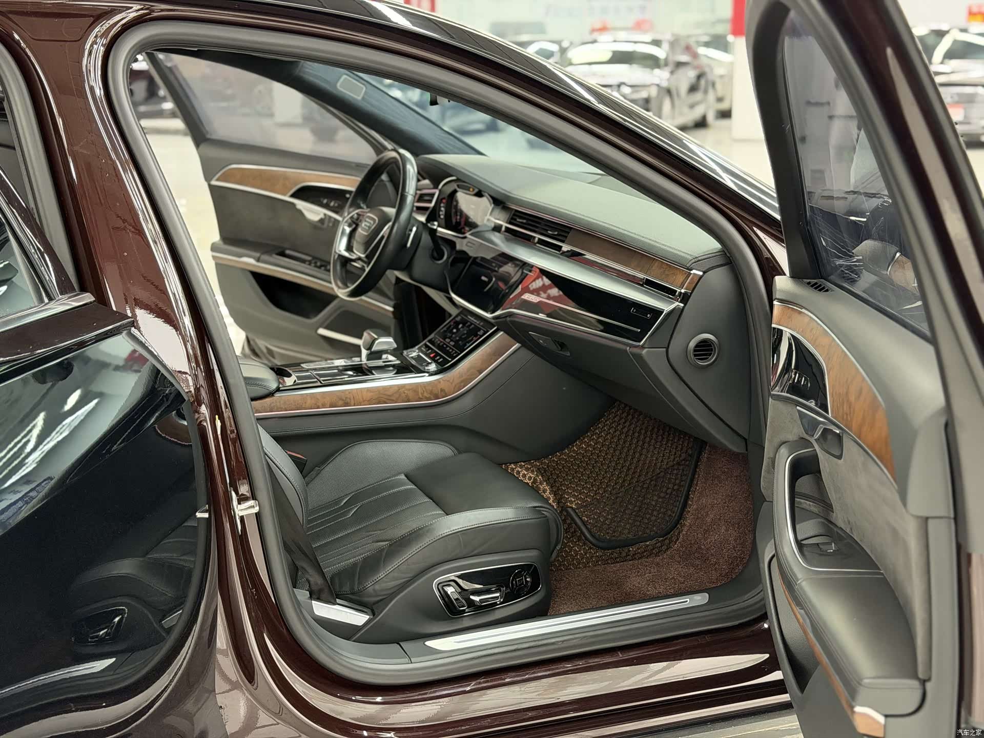 Audi A8L, 2019 8