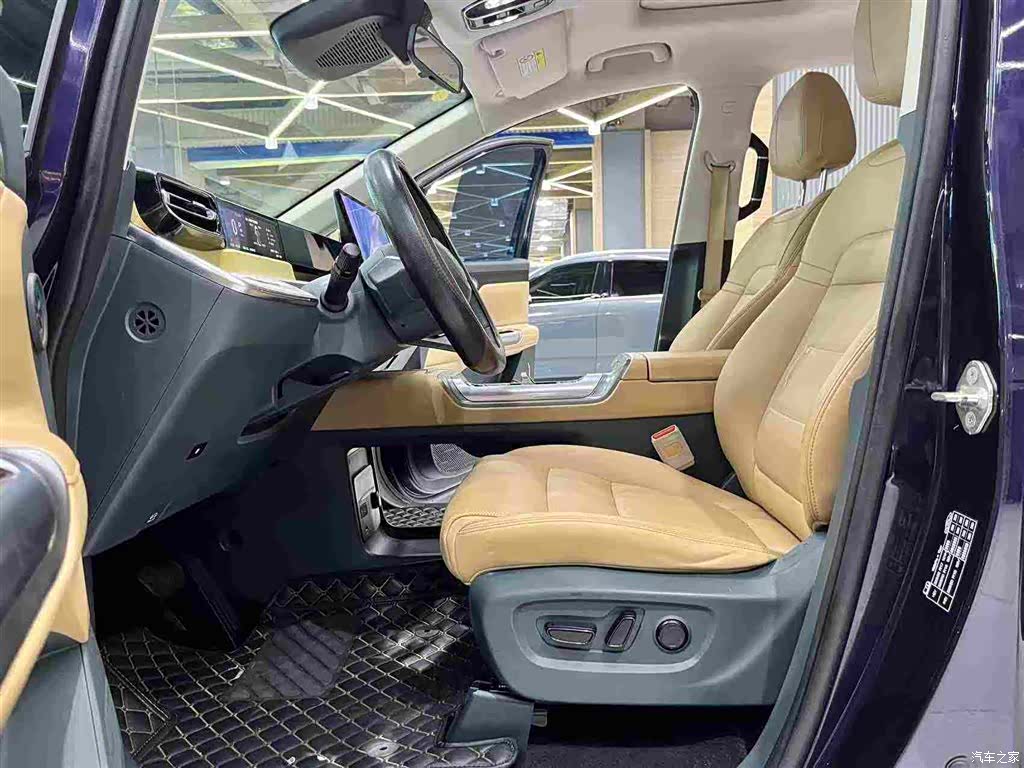 Trumpchi E8, 2024 8
