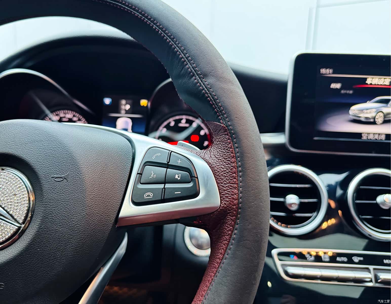 Mercedes-Benz C-Class, 2018 22