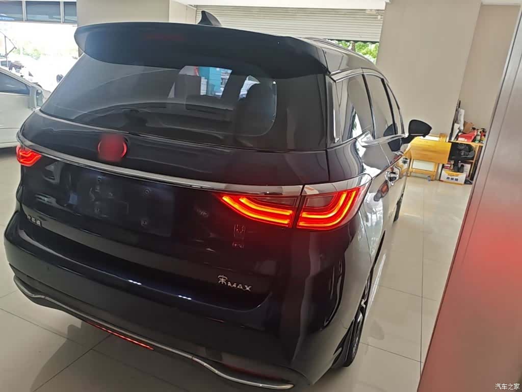 BYD Song, 2018 8