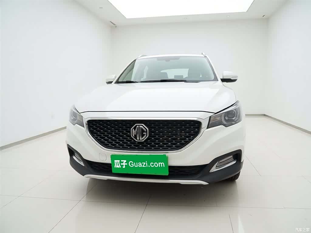 MG ZS, 2017 24