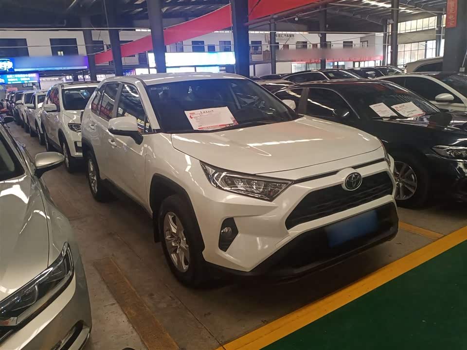 Toyota RAV4 Rongfang