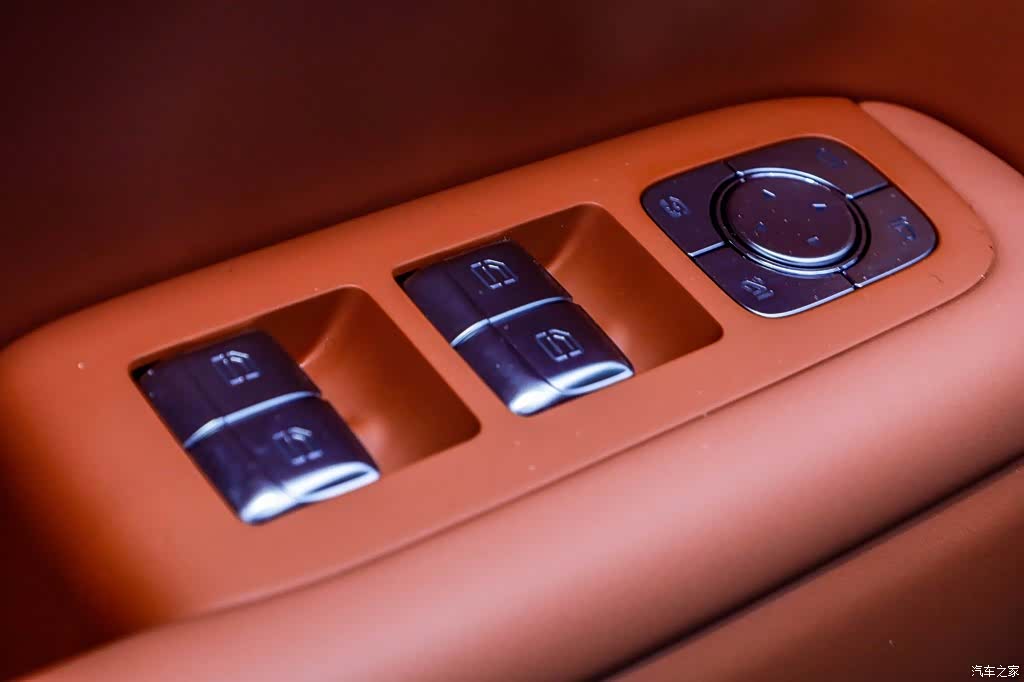 Li Auto L8, 2025 17