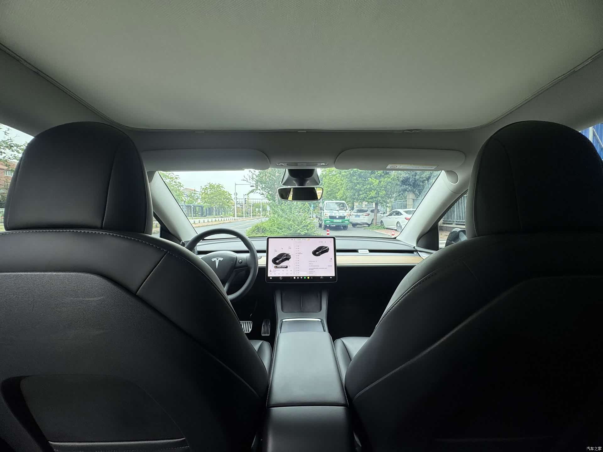 Tesla Model Y, 2022 9