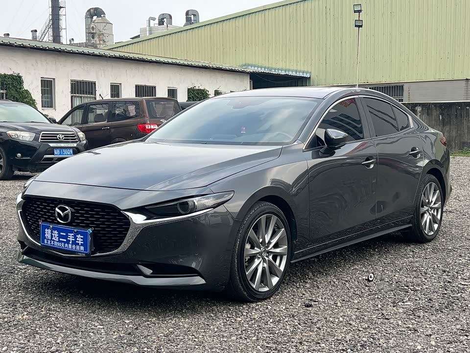 Mazda 3 Angkesaila