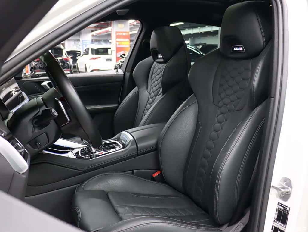 BMW X6, 2022 11