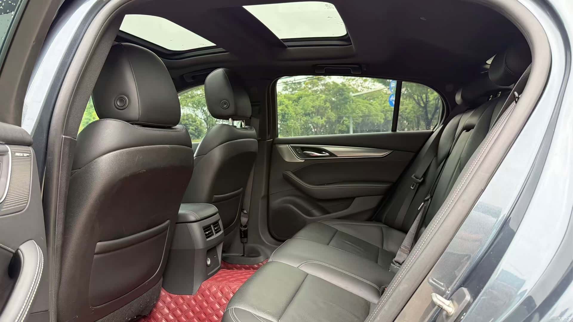 Cadillac CT5, 2021 10