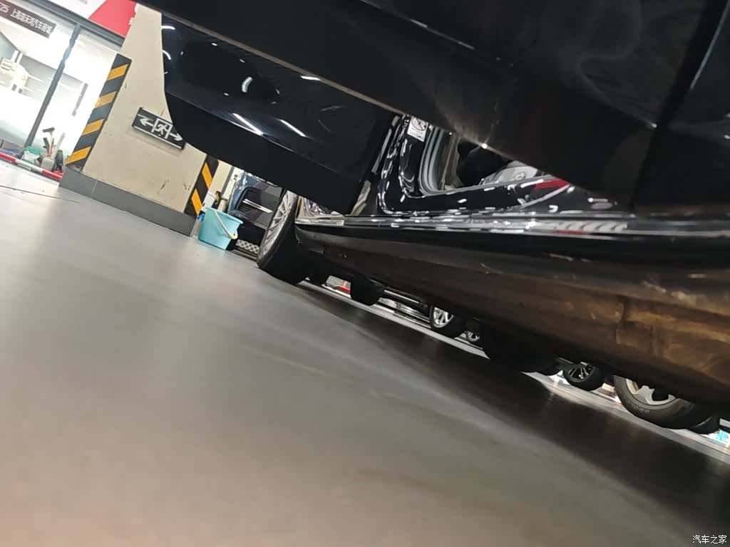 Audi A4L, 2016 21