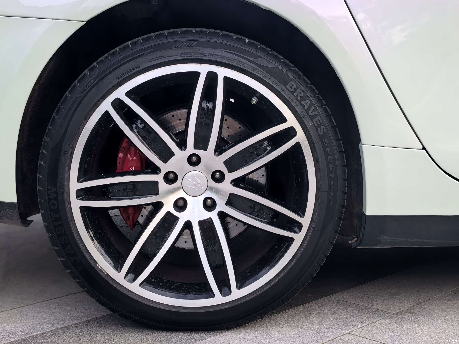 Maserati Q4, 2014 19