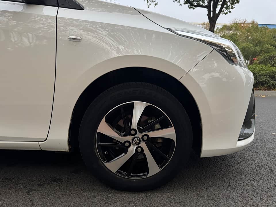 Toyota YARiS L Zhixuan