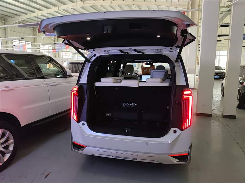 Trumpchi Trumpchi M8