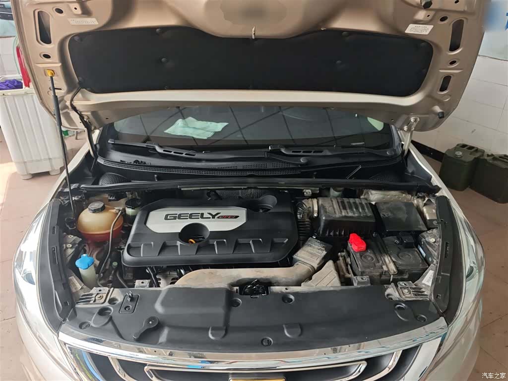 Geely Emgrand, 2017 20