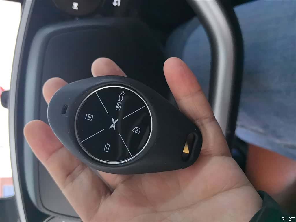 Xpeng P7, 2021 9
