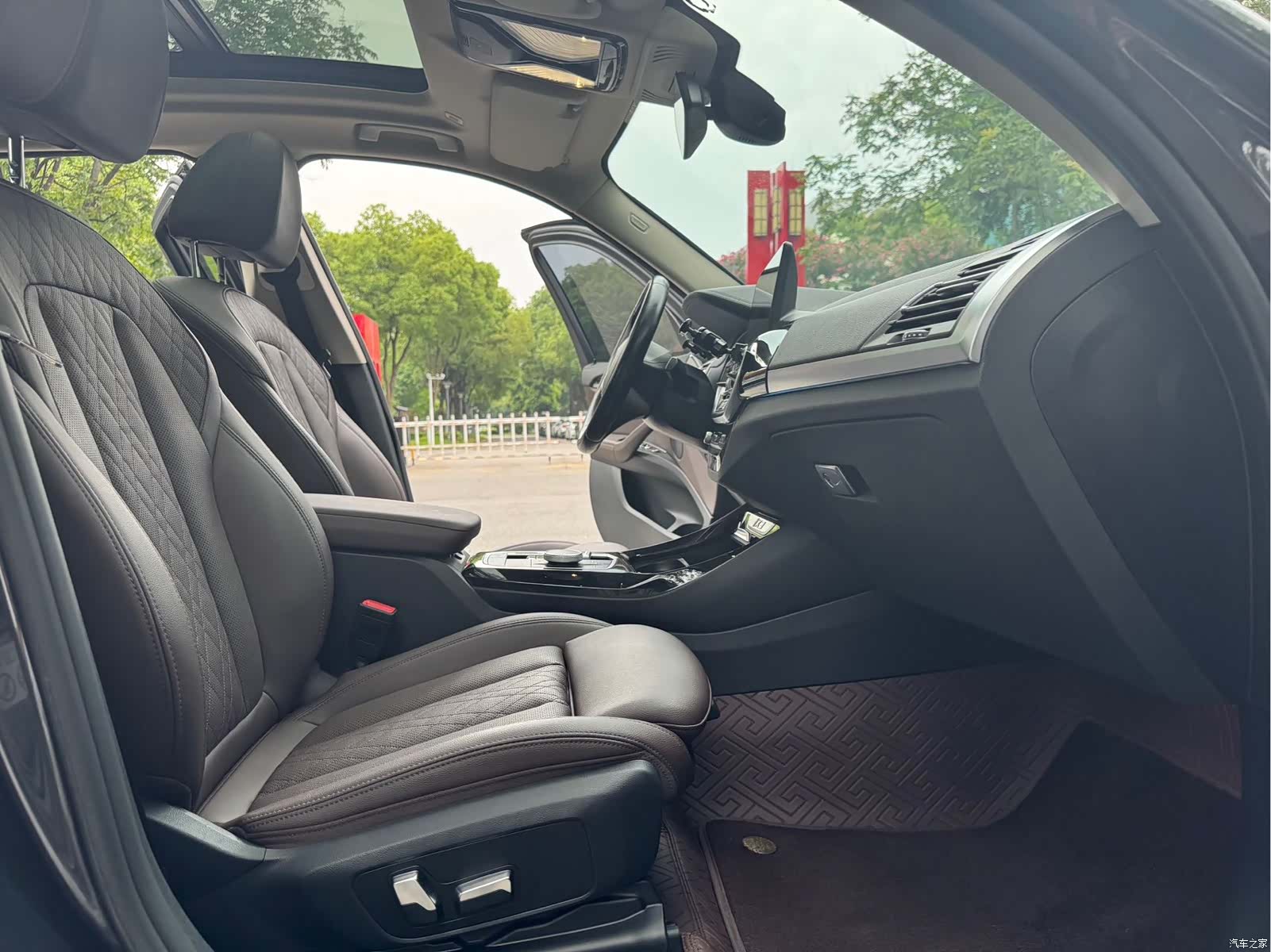 BMW iX3, 2023 15