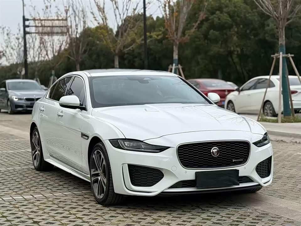 Jaguar XEL