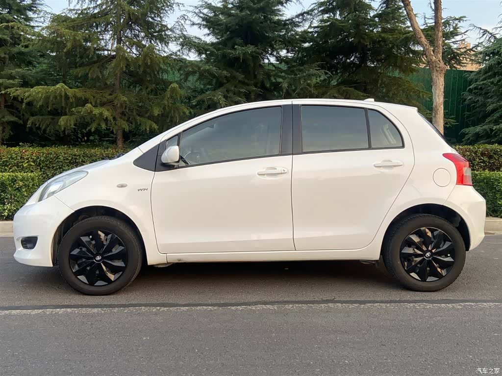 Toyota 1.6E, 2013 17