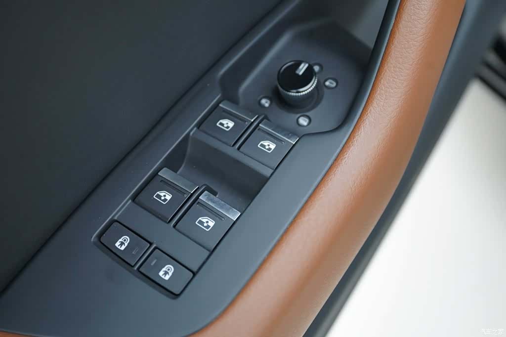 Audi A6L, 2020 11