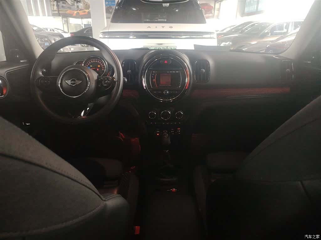Mini Countryman, 2018 10