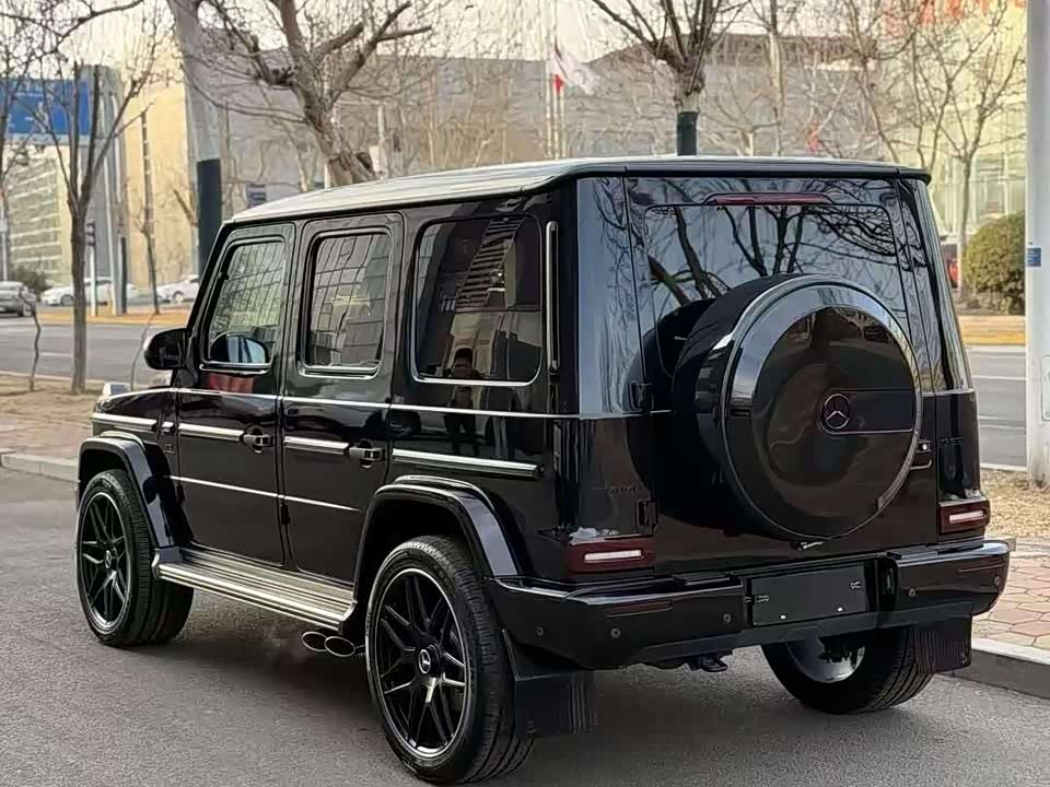Mercedes-Benz G-class
