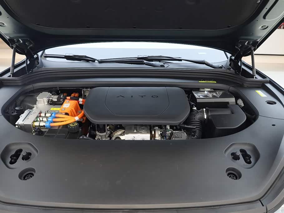 AITO Ask the world M9