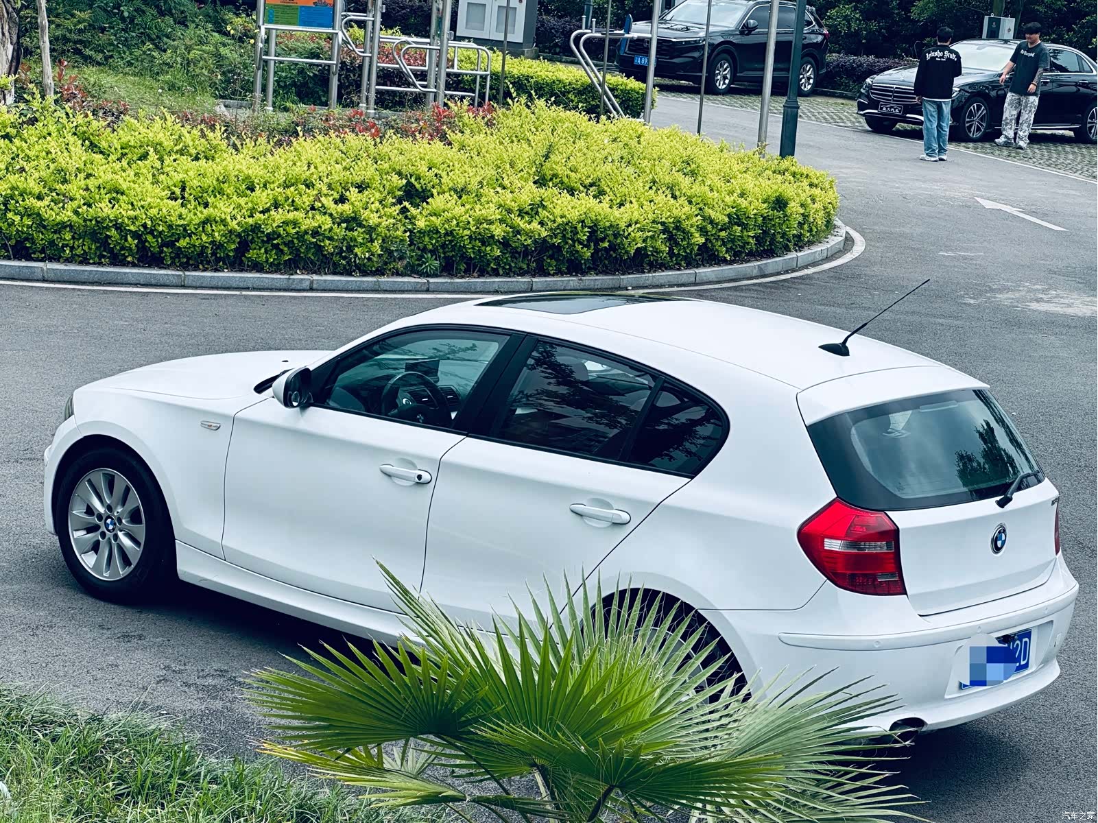 BMW 1 Series, 2011 6