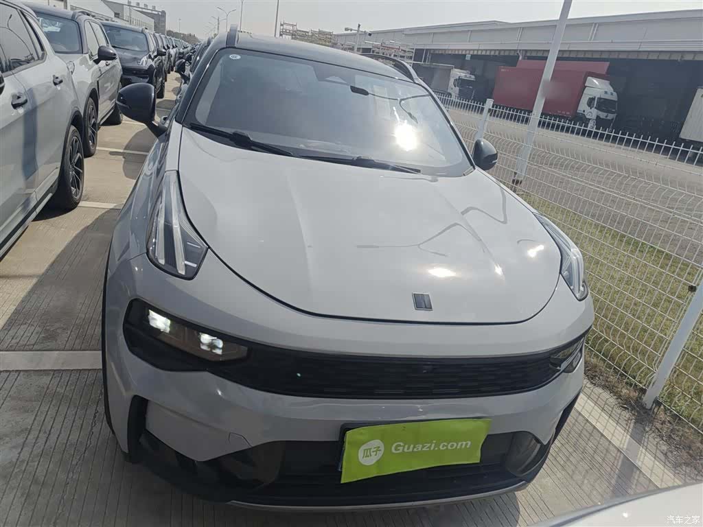 Lynk & Co 01, 2023 3