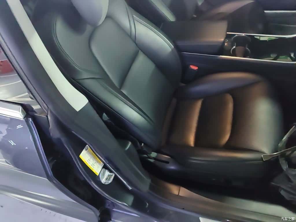 Tesla Model 3, 2019 25