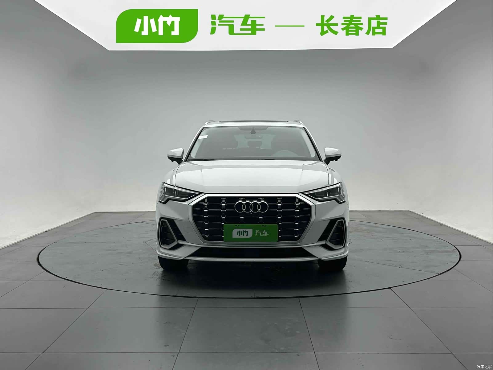 Audi Q3, 2022 2