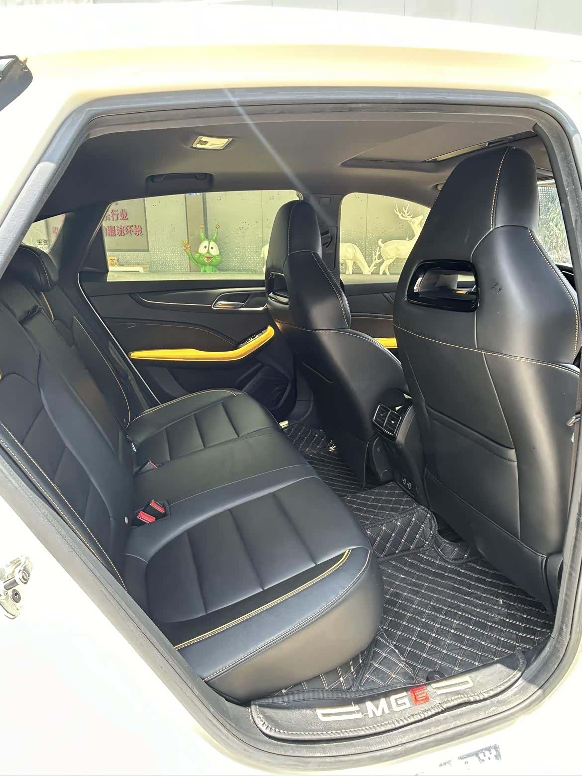MG 6, 2021 16