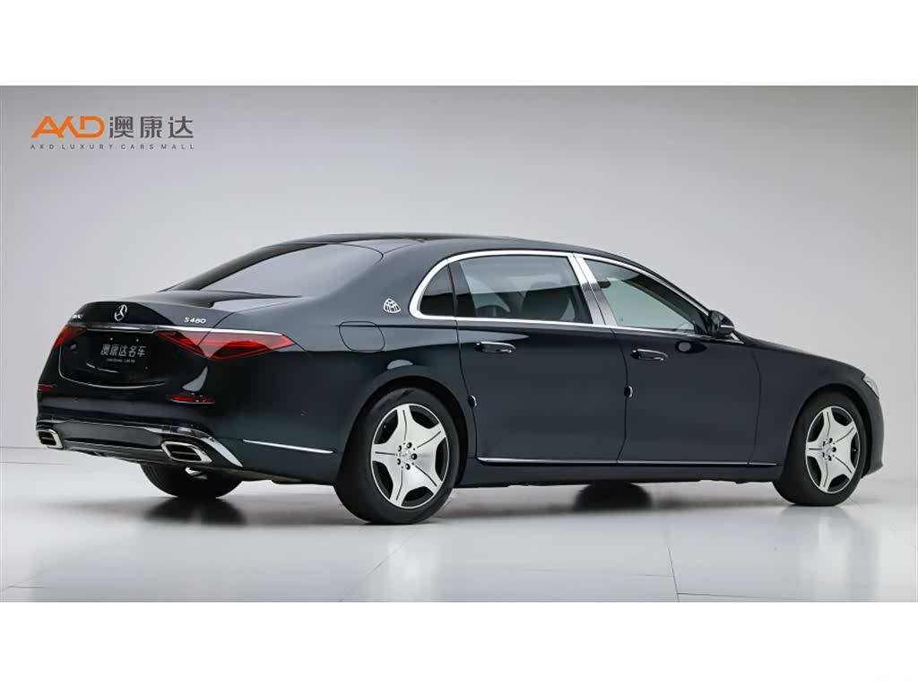 Maybach S480, 2023 3