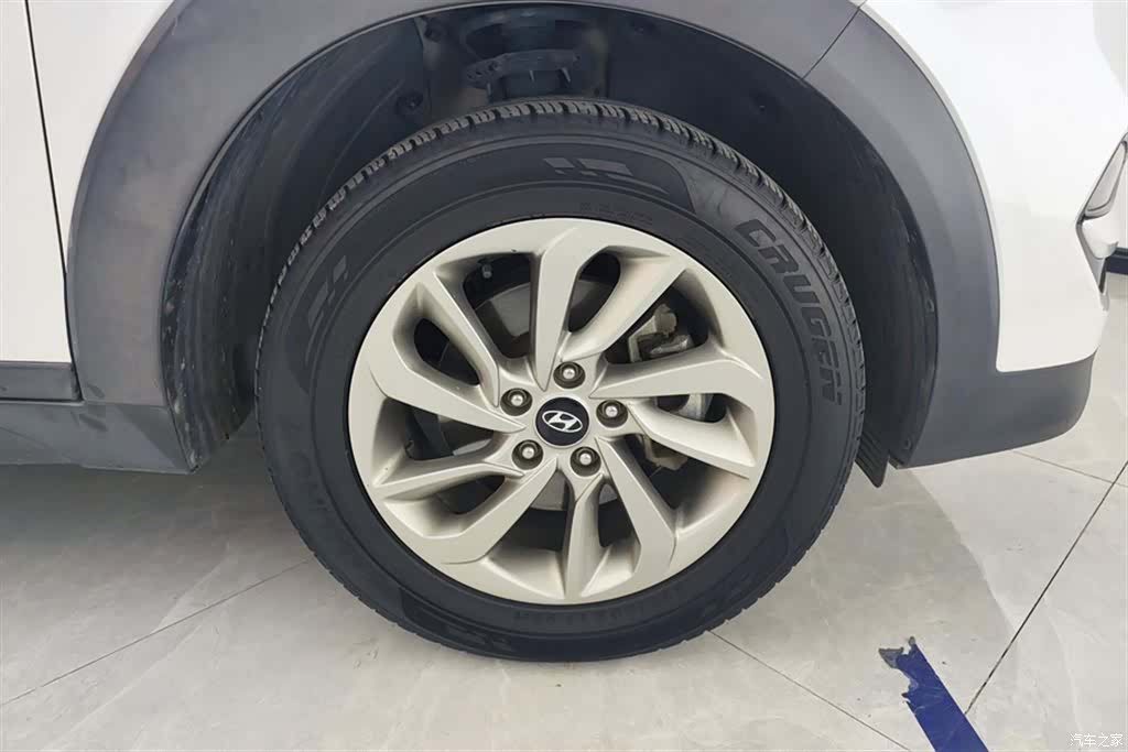 Hyundai Tucson, 2016 6