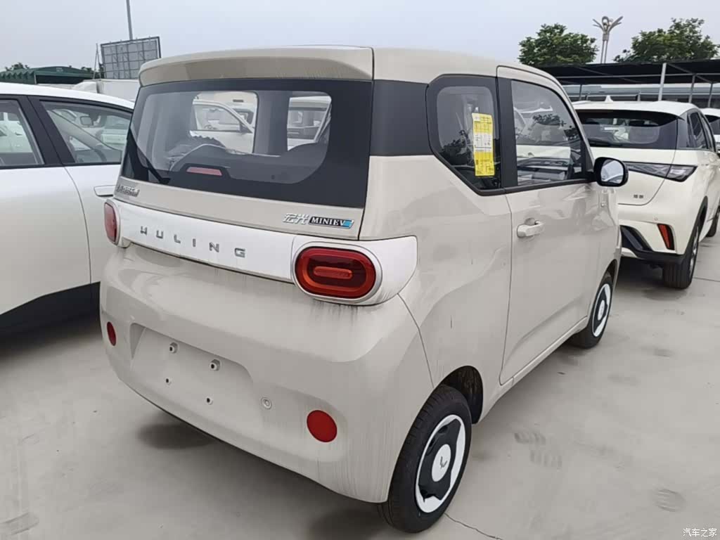 Wuling MINIEV, 2026 7