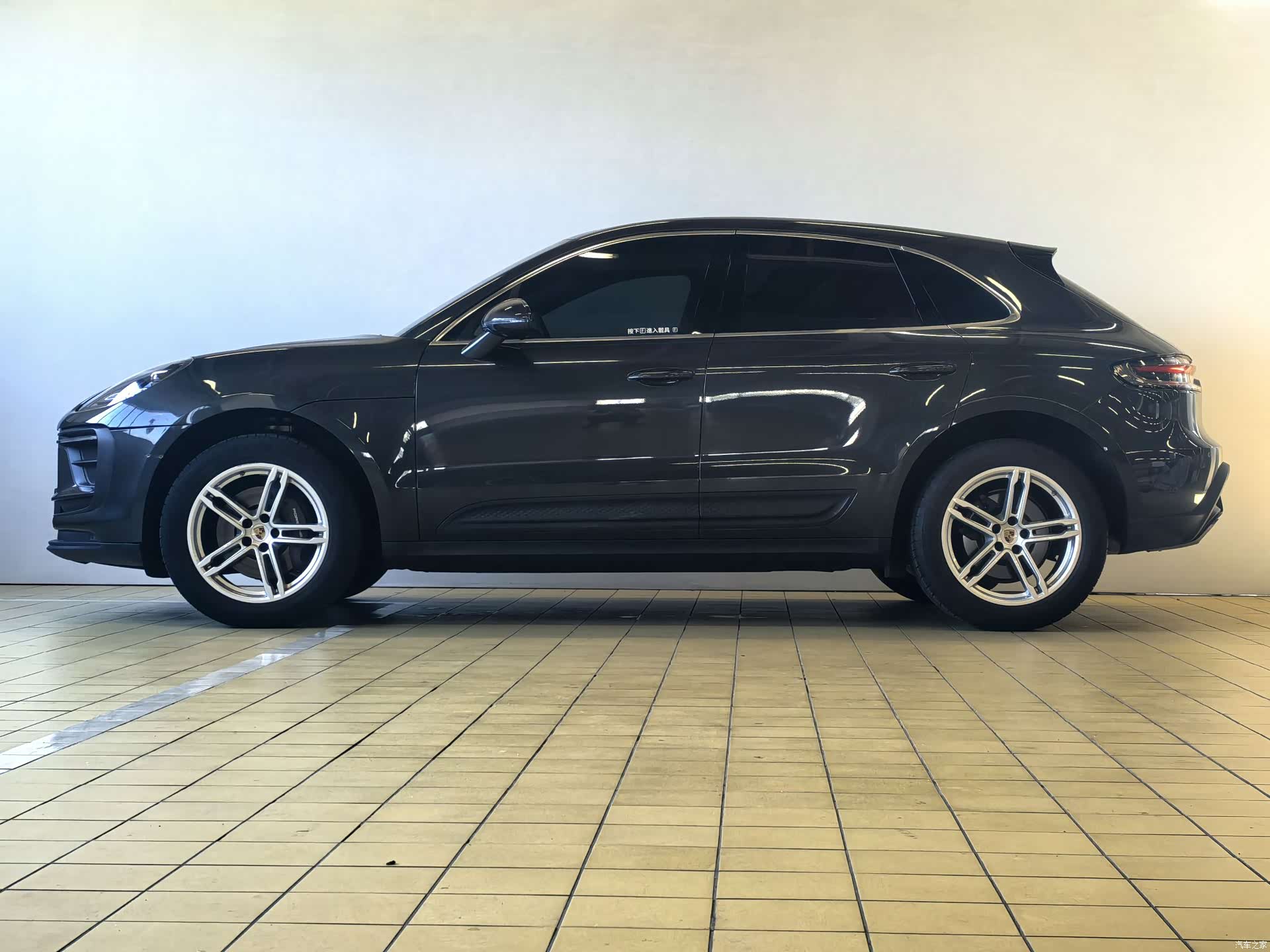 Porsche Macan, 2022 4