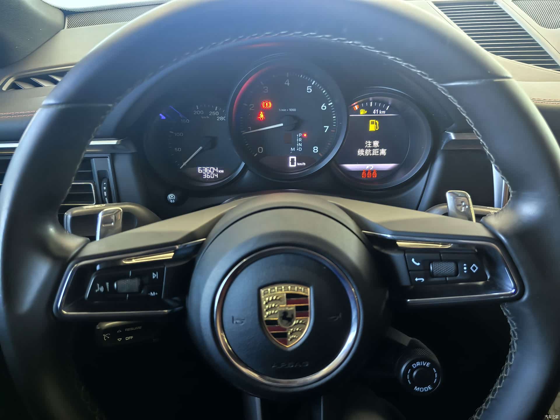 Porsche Macan, 2022 9